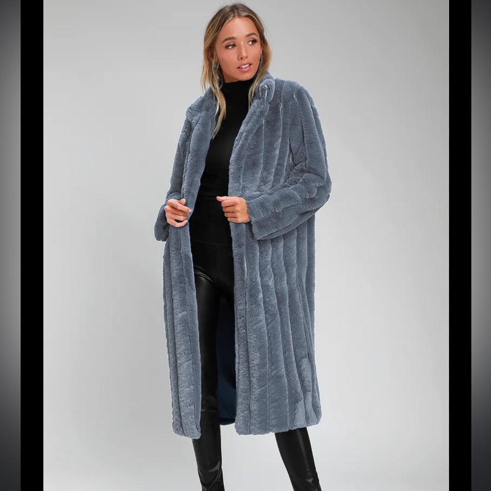Lulu’s Cozy Queen Slate Blue Faux Fur Long Coat